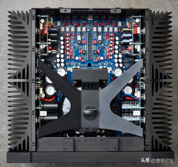 HiFi 音响中的劳斯莱斯——贵丰大菠萝 333 合并式放大器