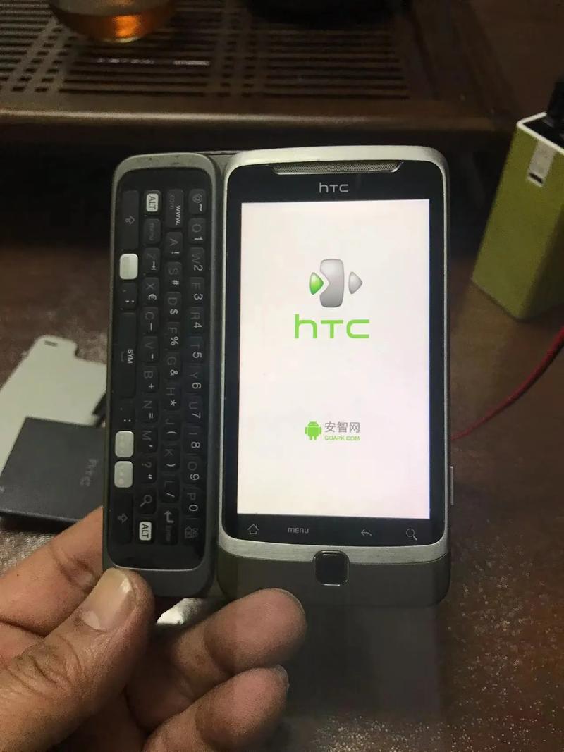 HD2 中国成熟 iPhone69 的评测：一款融合了苹果和 HTC 经典设计的智能手机